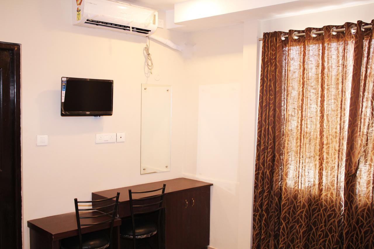 Collection O 8267 Galaxy Inn Kochi ภายนอก รูปภาพ